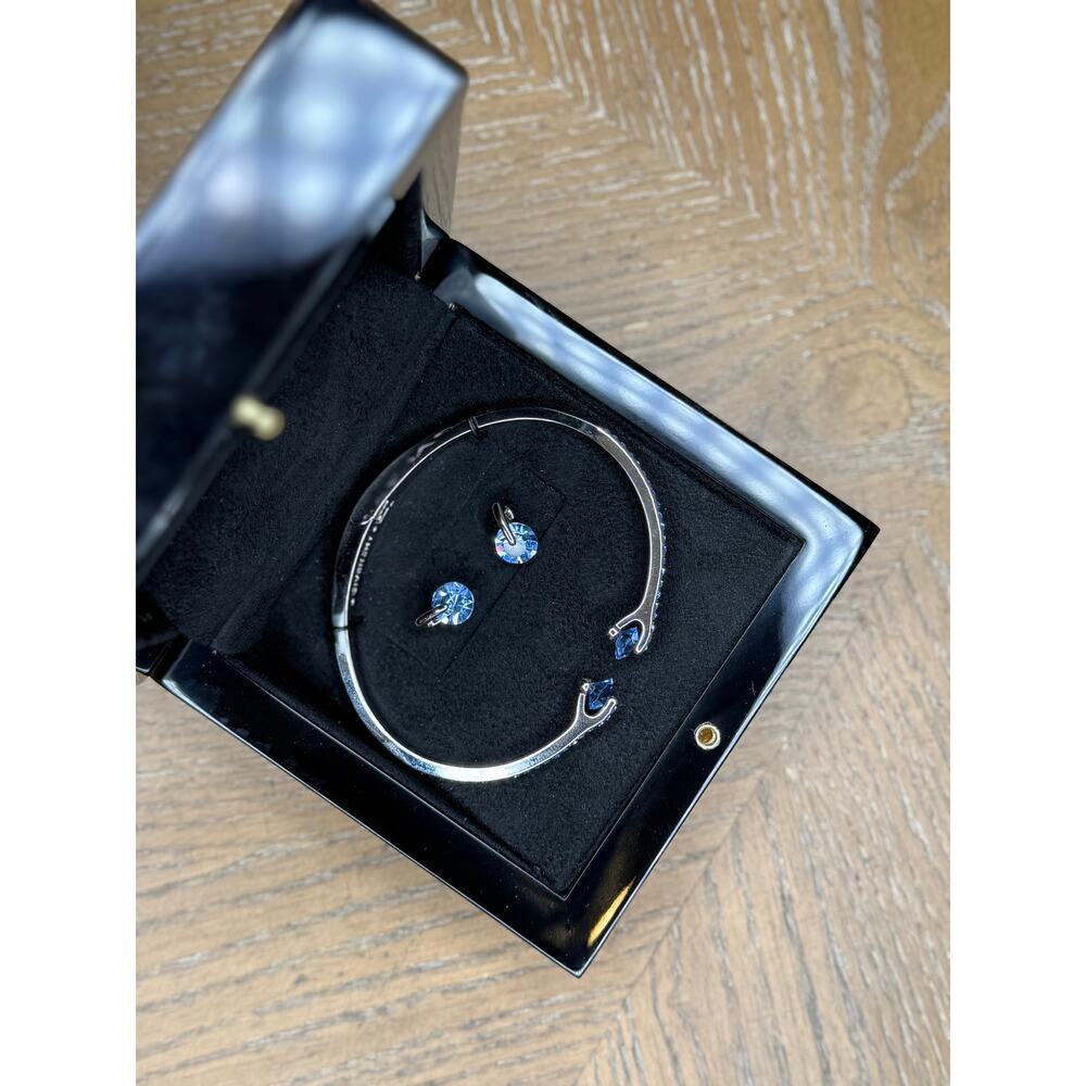Givenchy Blue Crystal Bracelet & Earrings Set Silver Tone Designer Jewelry Gift - Picture 4 of 5